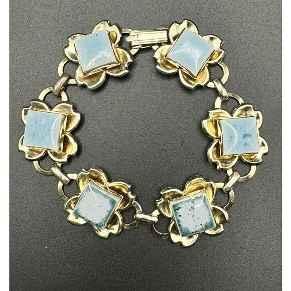 Vintage Estate Jewelry Gold Tone Floral Link Blue Gold Tile 50s/60s Bracelet - Picture 1 of 10